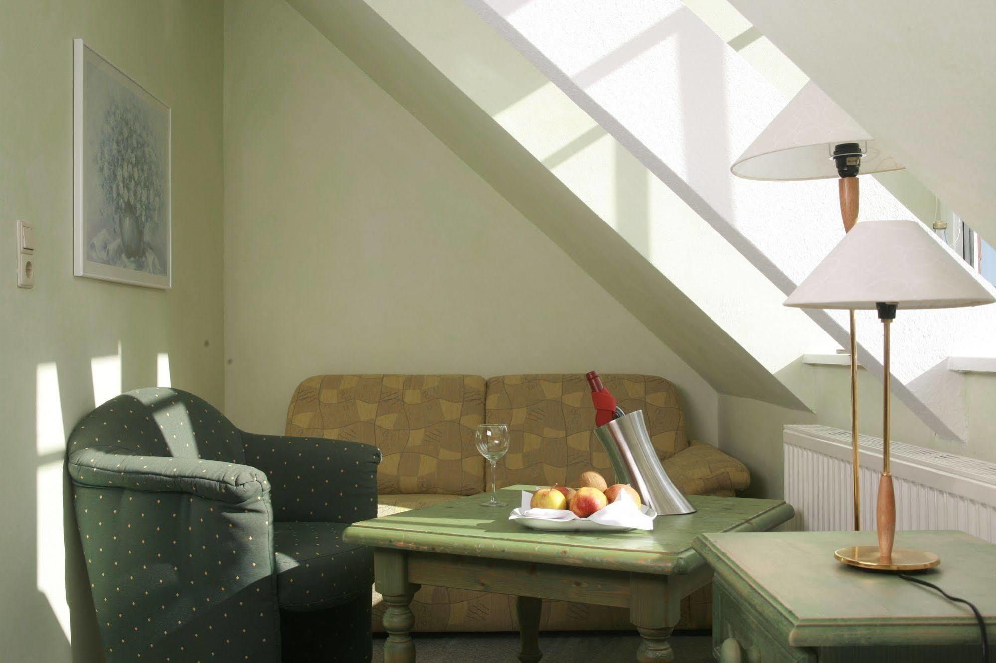 Hotel Villa Weststrand Borkum Buitenkant foto
